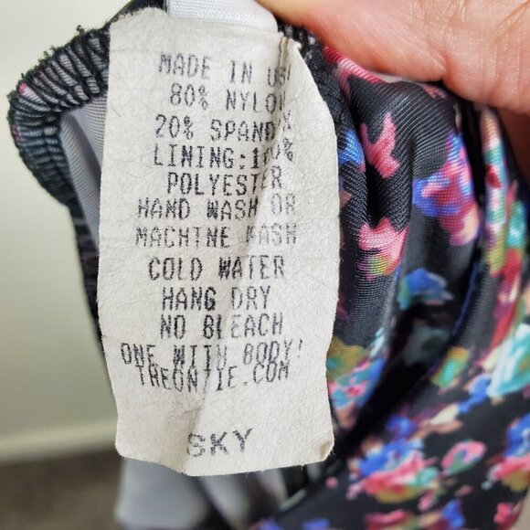 Onzie Floral Print Crop Length Leggings Size Medium/Large - Picture 8 of 8